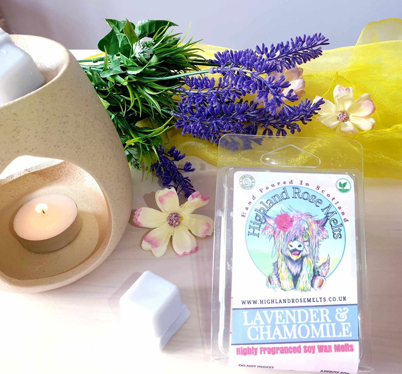 LAVENDER AND CHAMOMILE WAX MELT clam shell - HIGHLAND ROSE MELTS